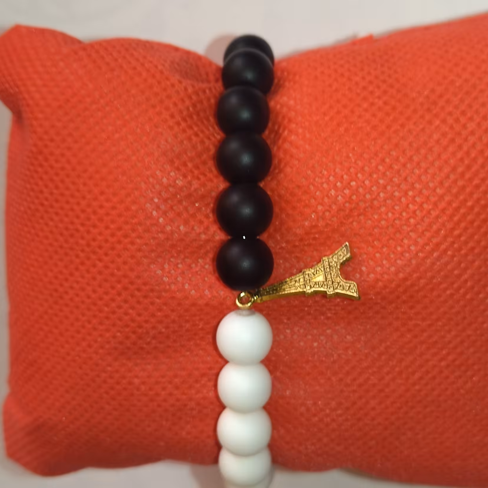 دستبند مهره طرح برج ایفل