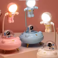 چراغ مطالعه فضانوردان