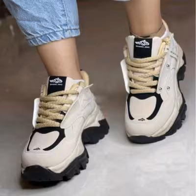 کتانی لژدار