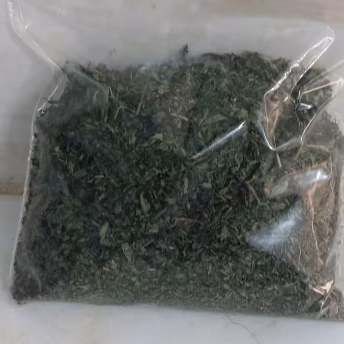 نعنا خشک 50 گرمی تازه و خانگی بسیار خوش عطر با قیمت مناسب و درجه یک و عالی جهت مصارف خانگی خالص و مفید