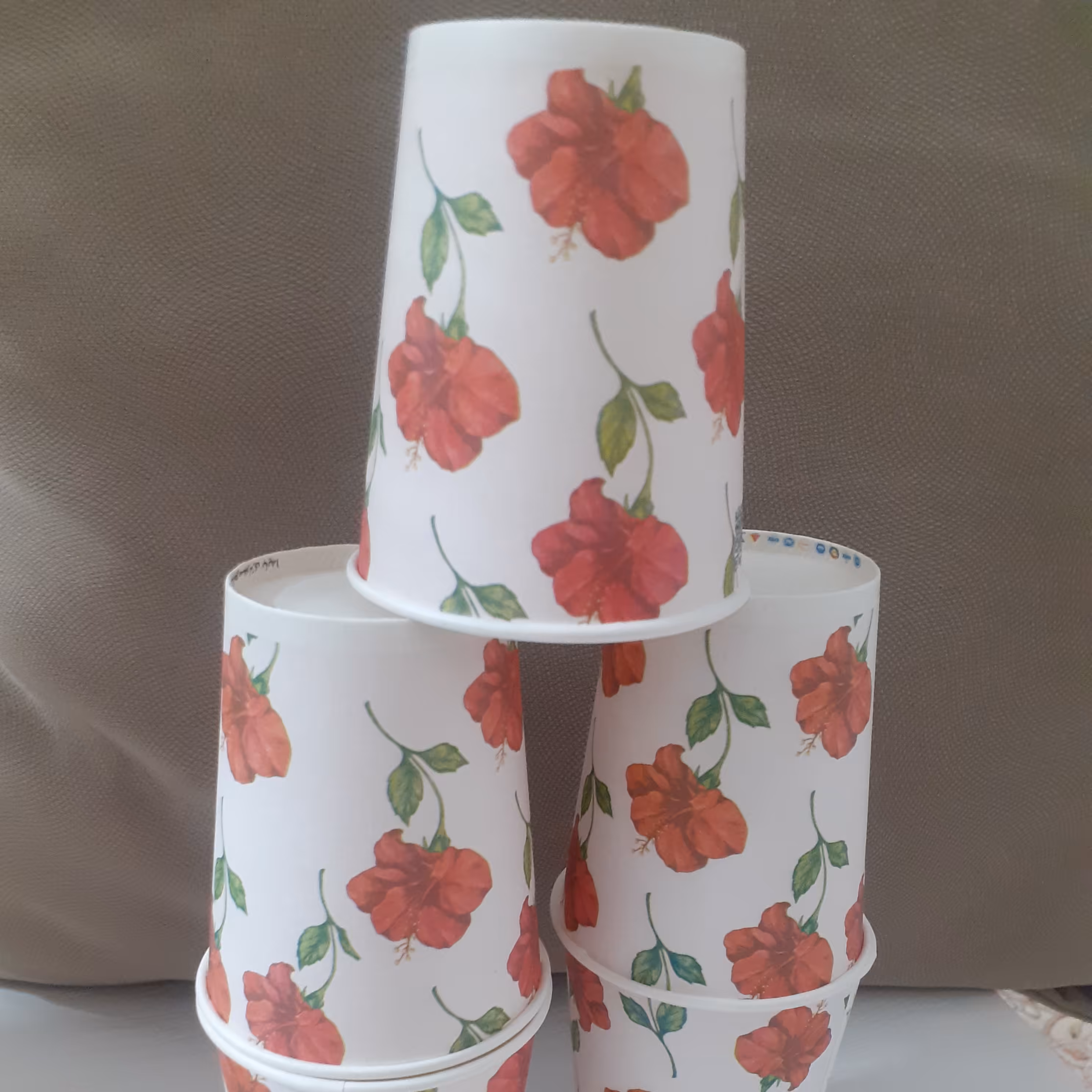 لیوان یکبار مصرف کاغذی