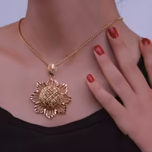 گردنبند طرح گل