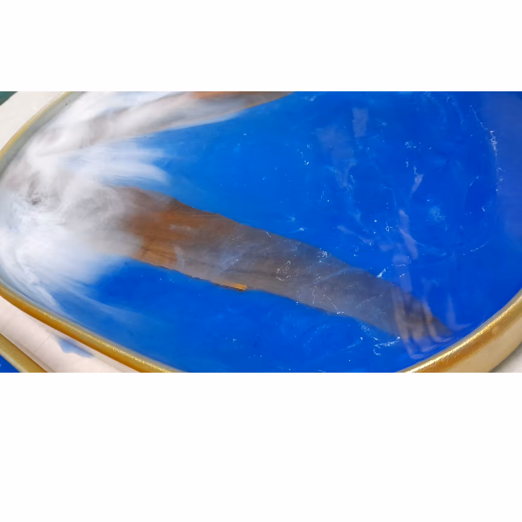 سینی دریا، چوب 