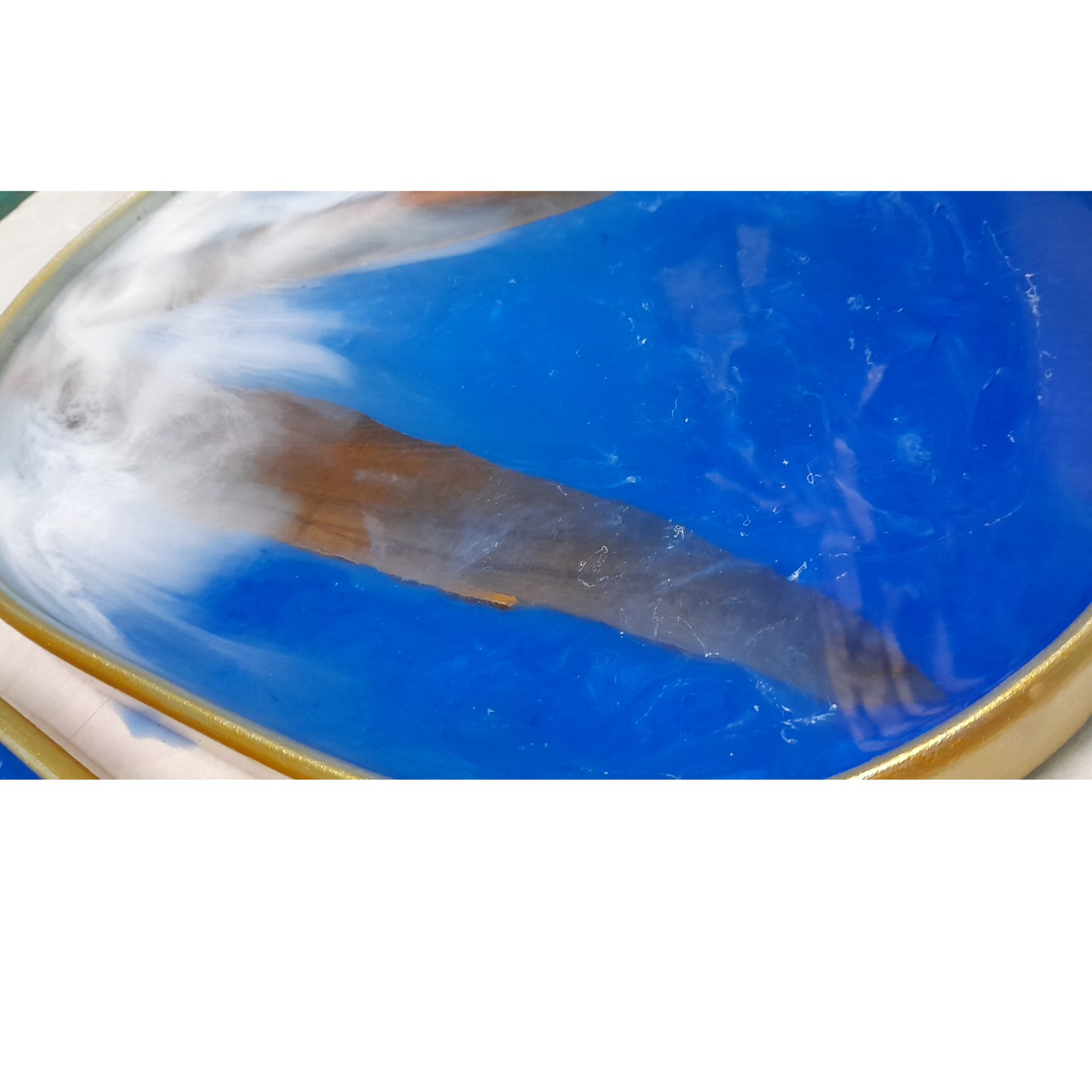 سینی دریا، چوب