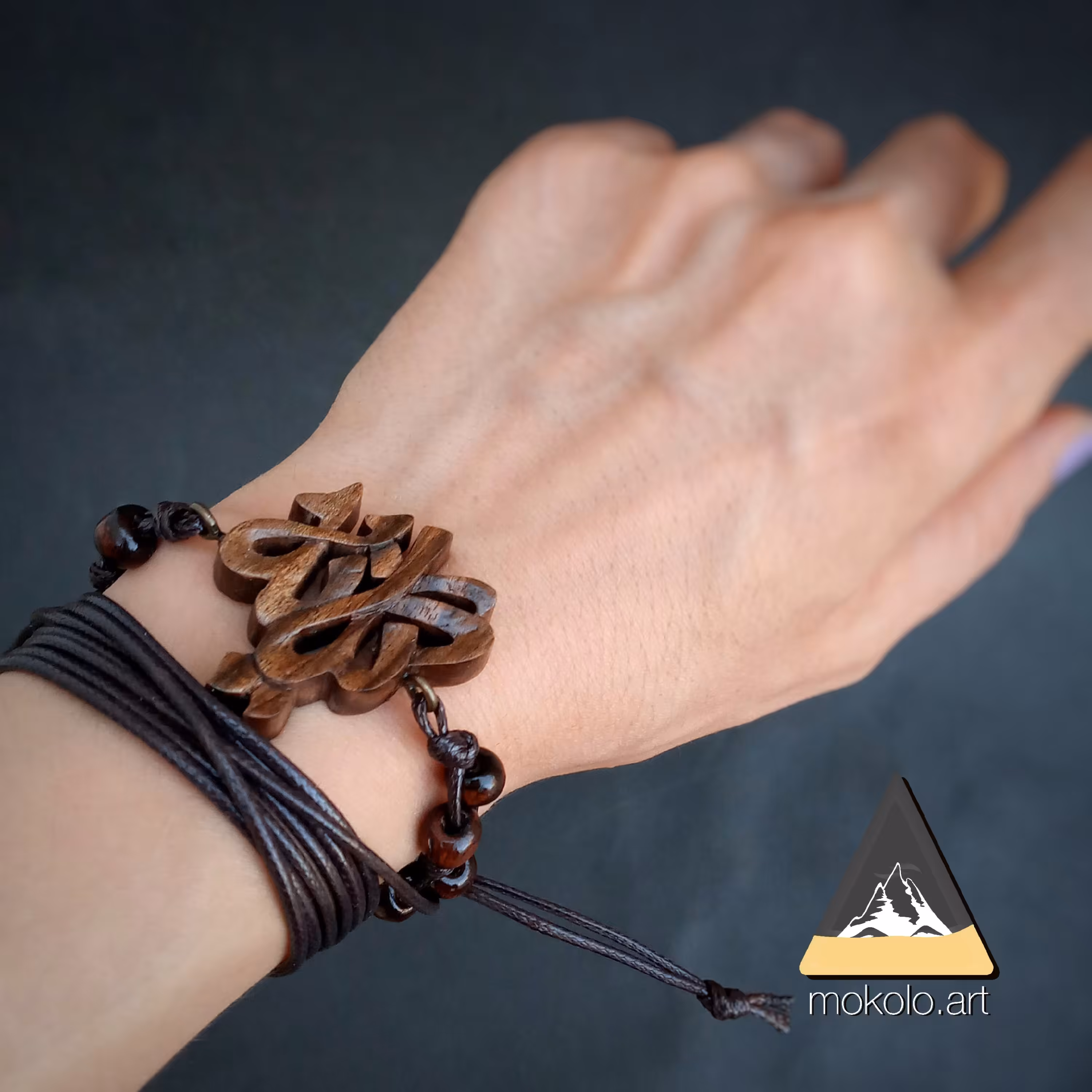 دستبند دستساز  اسم چوبی منبت شده(قابل سفارش با هر نام)