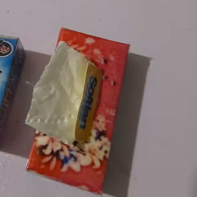 مگنت دستمال کاغذی