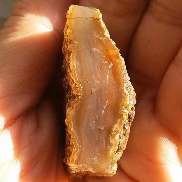 اسلایس سنگ راف عقیق رنگی محشر 100 در صد طبیعی
شاهکار خلقت خا ا اص