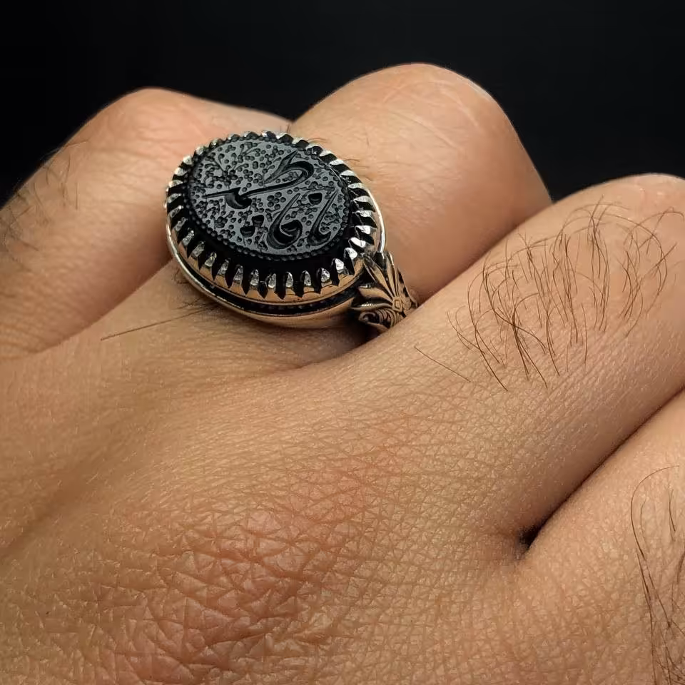 انگشترعقیق مردانه رکاب صفوی حکاکی یافاطمه وزن 8.25گرم عیارنقره 925