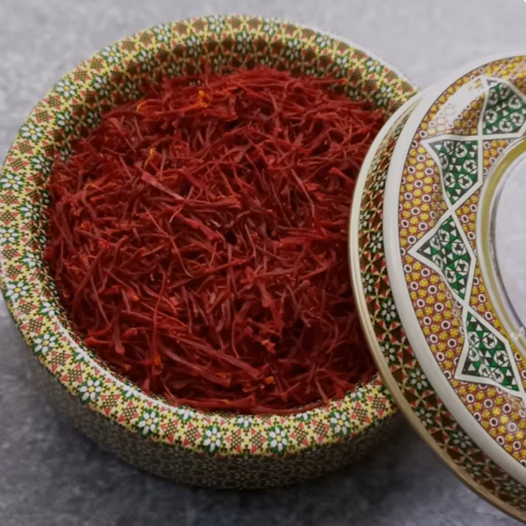 زعفران سرگل(1 مثقالی) ظرف خاتم .ارسال رایگان .خرید از کشاورز با تضمین قیمت و کیفیت