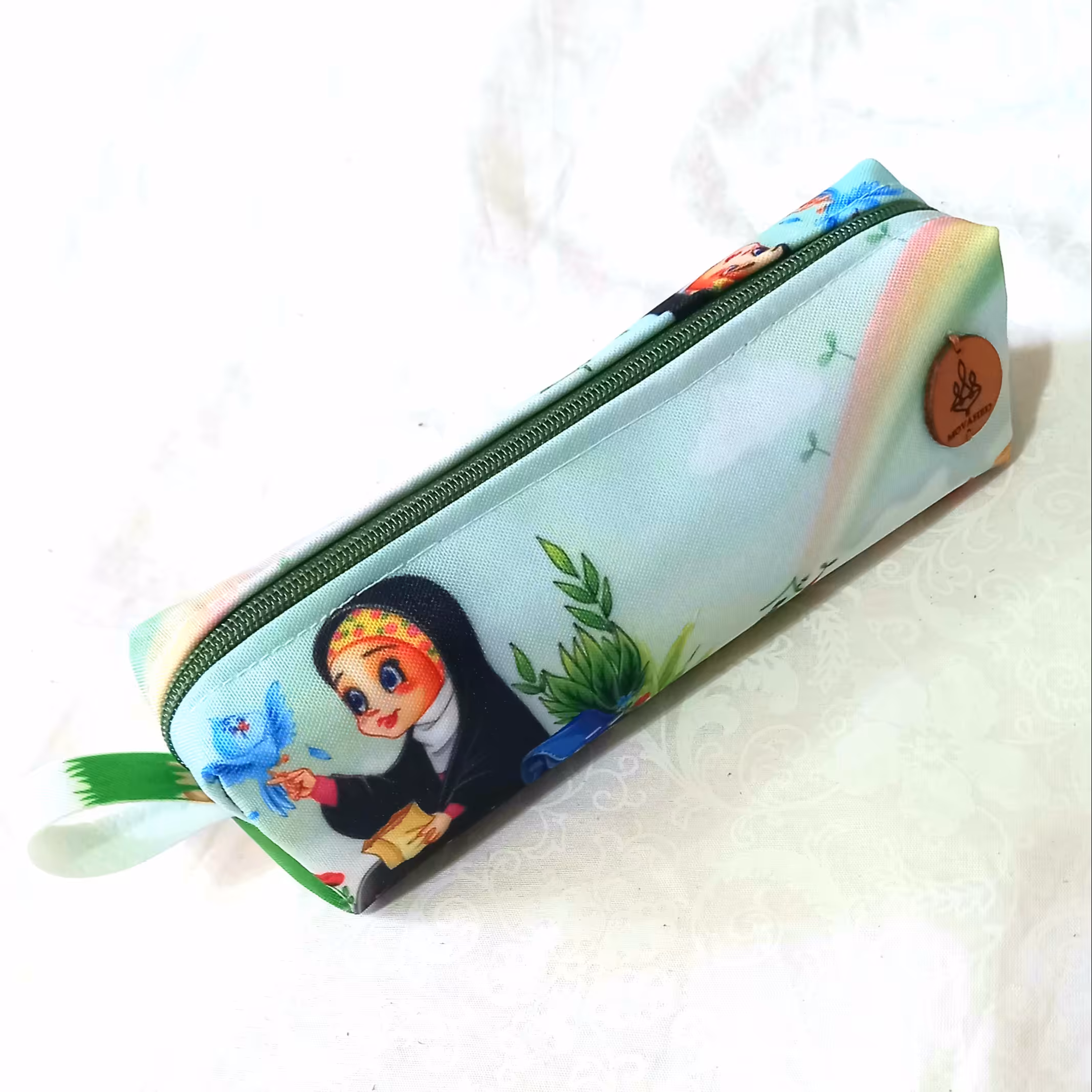 جامدادی فانتزی طرح دختر چادری