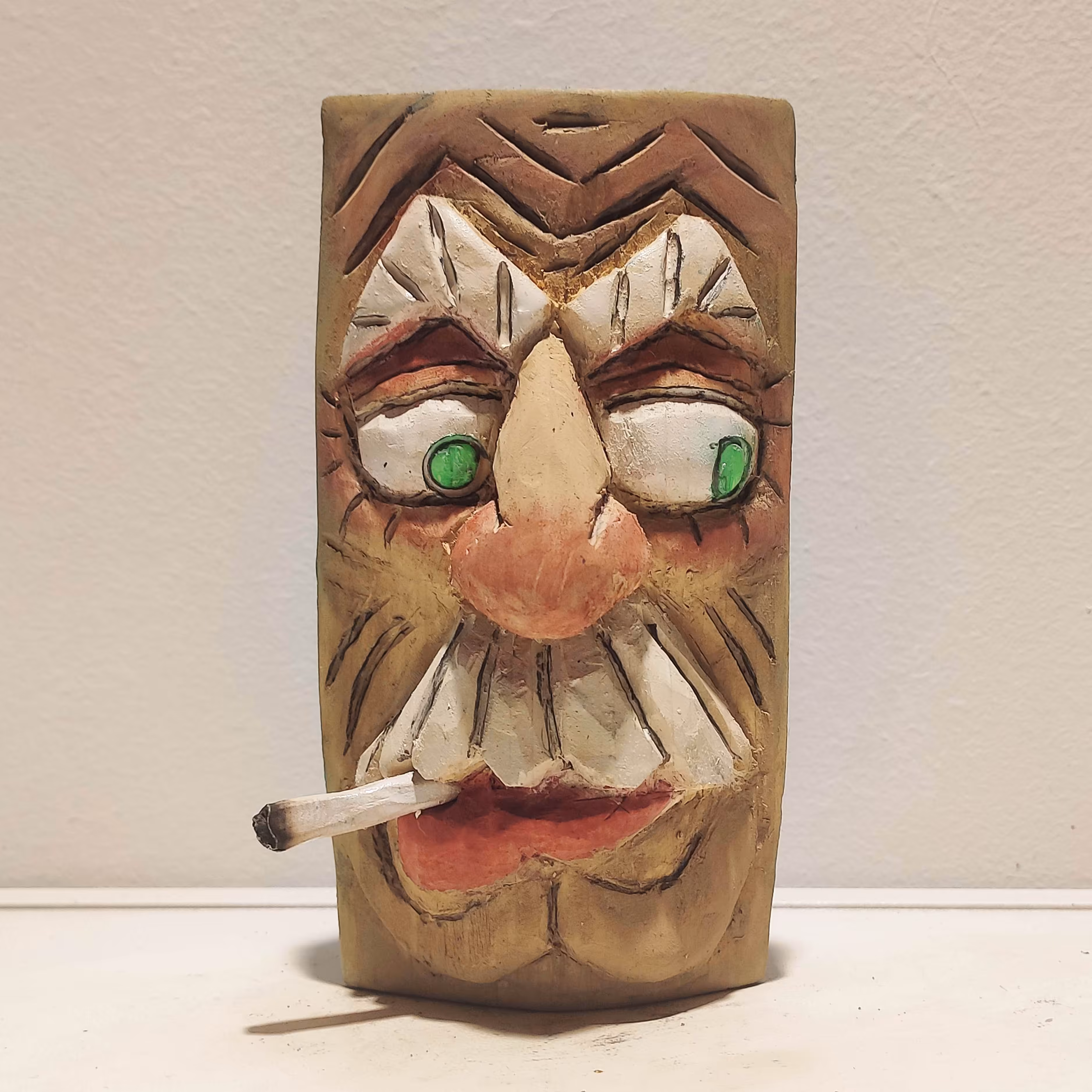 جاعودی جاعودی چوبی  جاعودی شیک جاعودی خاص جاعودی لوکس مجسمه چوبی 