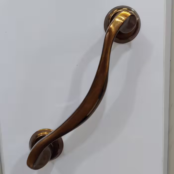 دستگیره در حیاطی رنگ شکلاتی براق