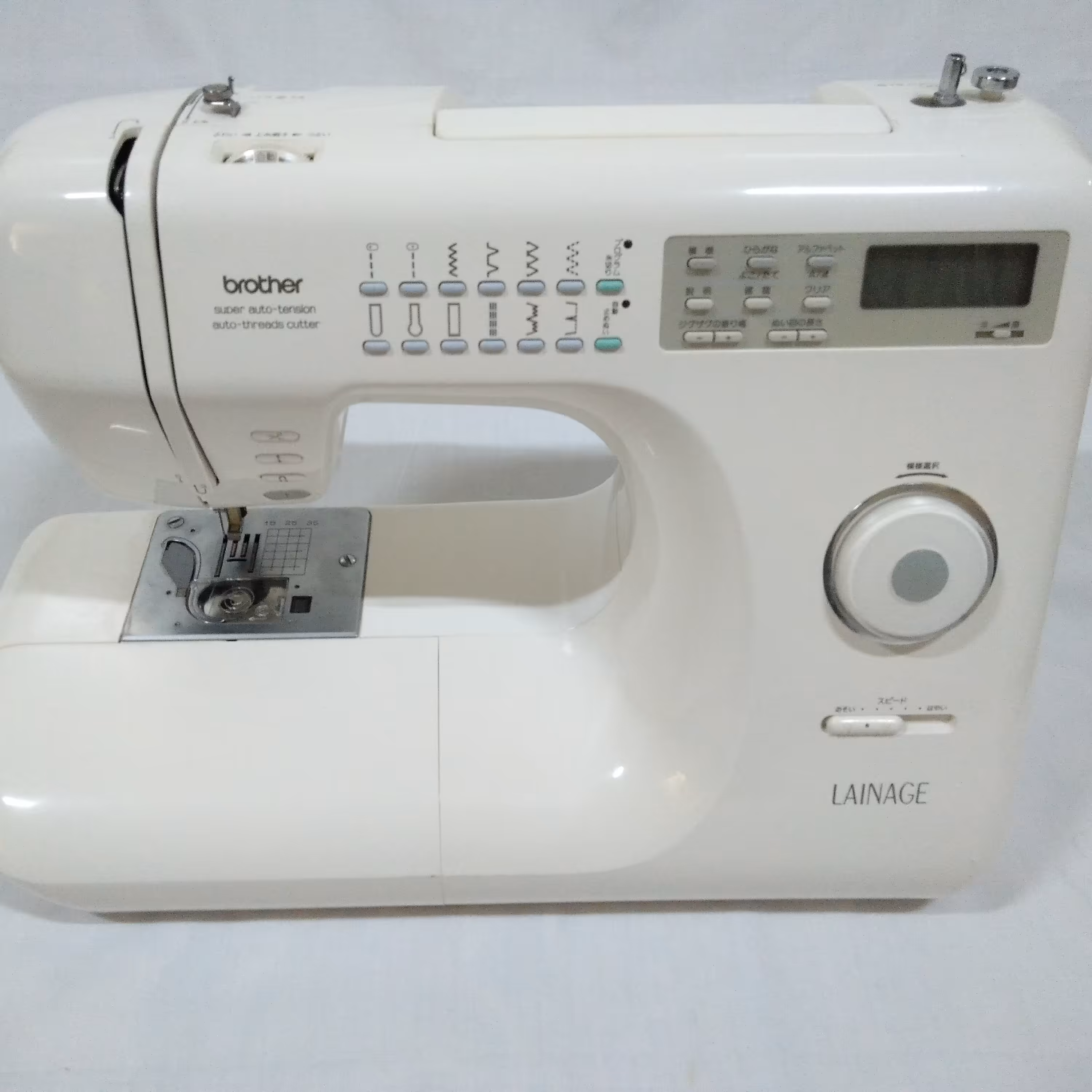 چرخ خیاطی برادر مدل لاینج