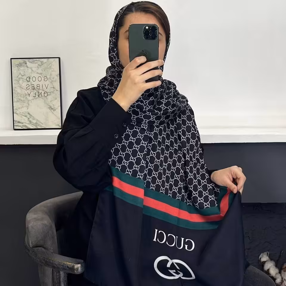 شال نخی مشکی برند گوچی خنک و سبک با ارسال رایگان
