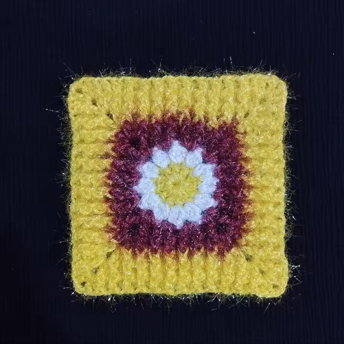 اسکاچ طرح مربعی کشبافت