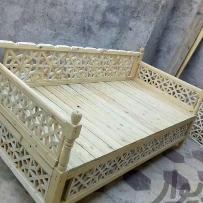 تخت سنتی پایین گره(ارسال فقط با باربری)