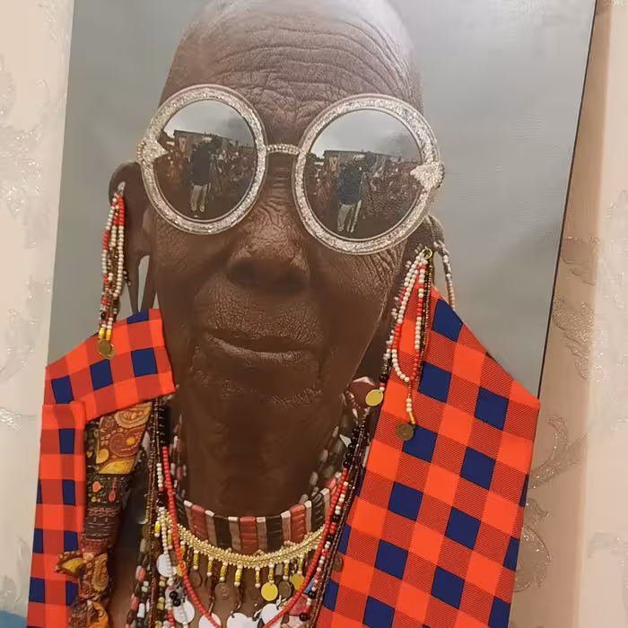 تابلو دکوراتیو برجسته و سه بعدی طرح سیاهپوست آفریقایی