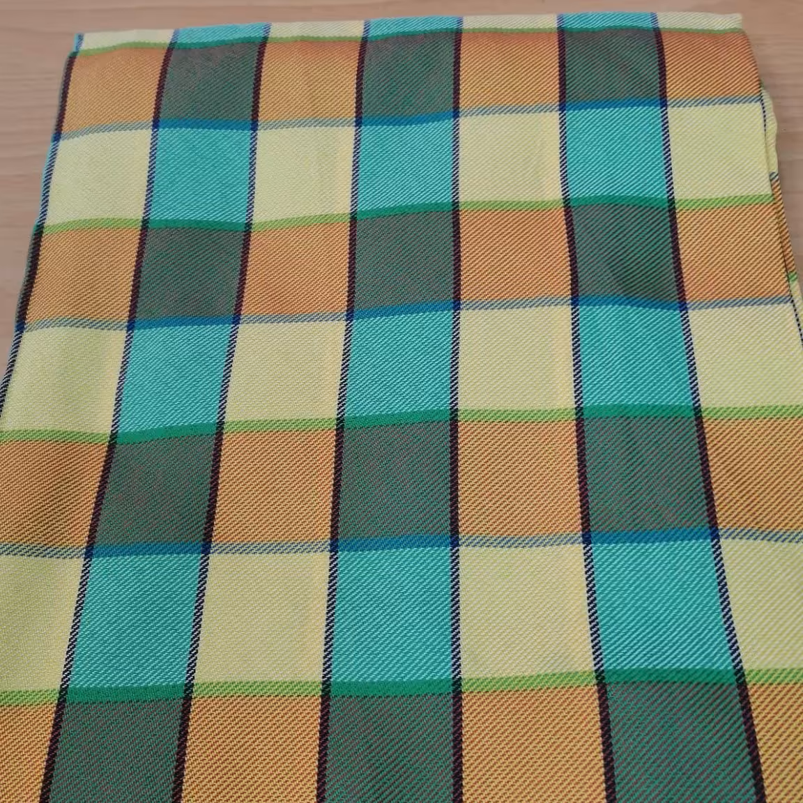 رو انداز  کرسی