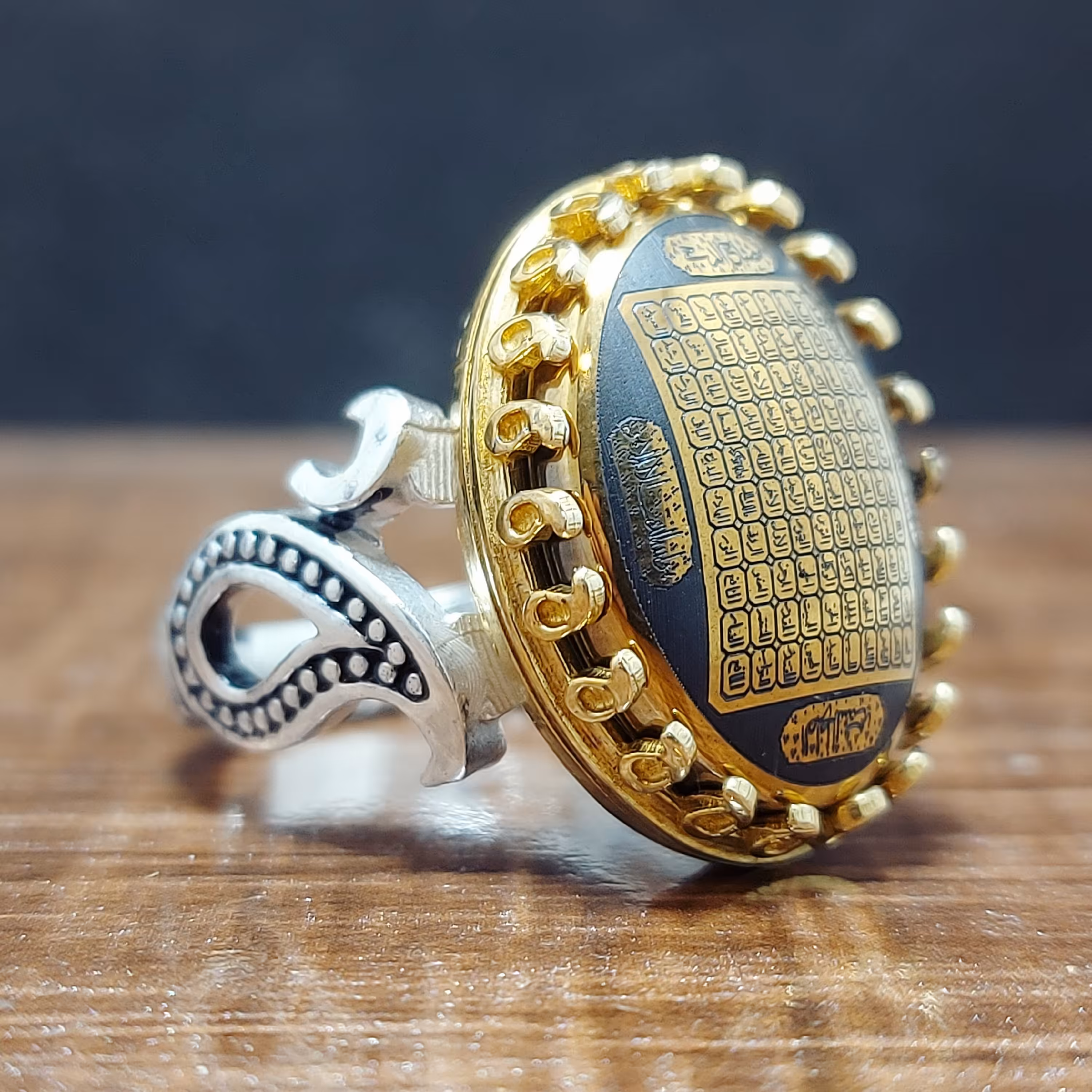 انگشتر نقره زیبای مردانه طرح جدید با نگین حدید100جلاله اصلی و معدنی