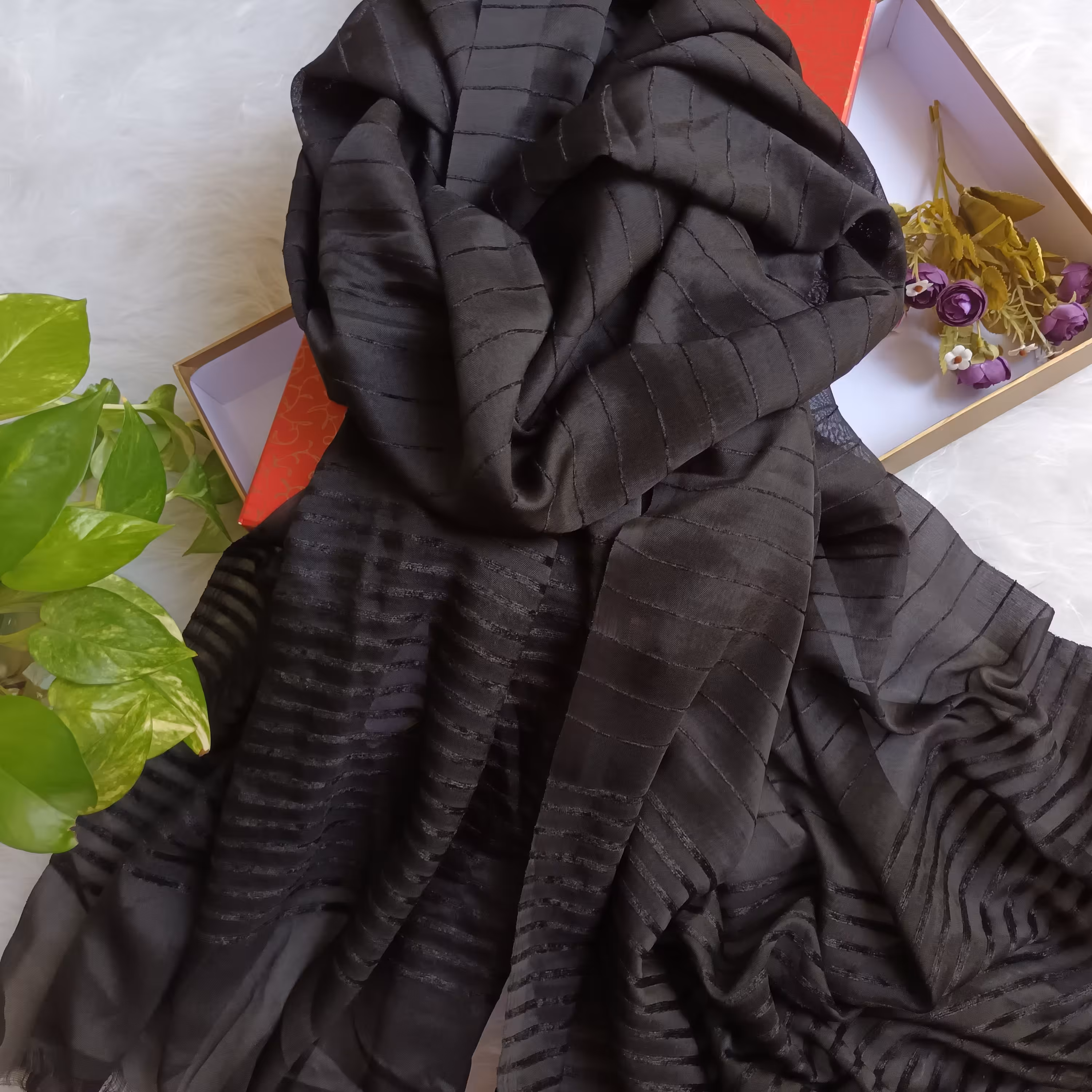 شال نخی میل مخملی (ارسال رایگان)