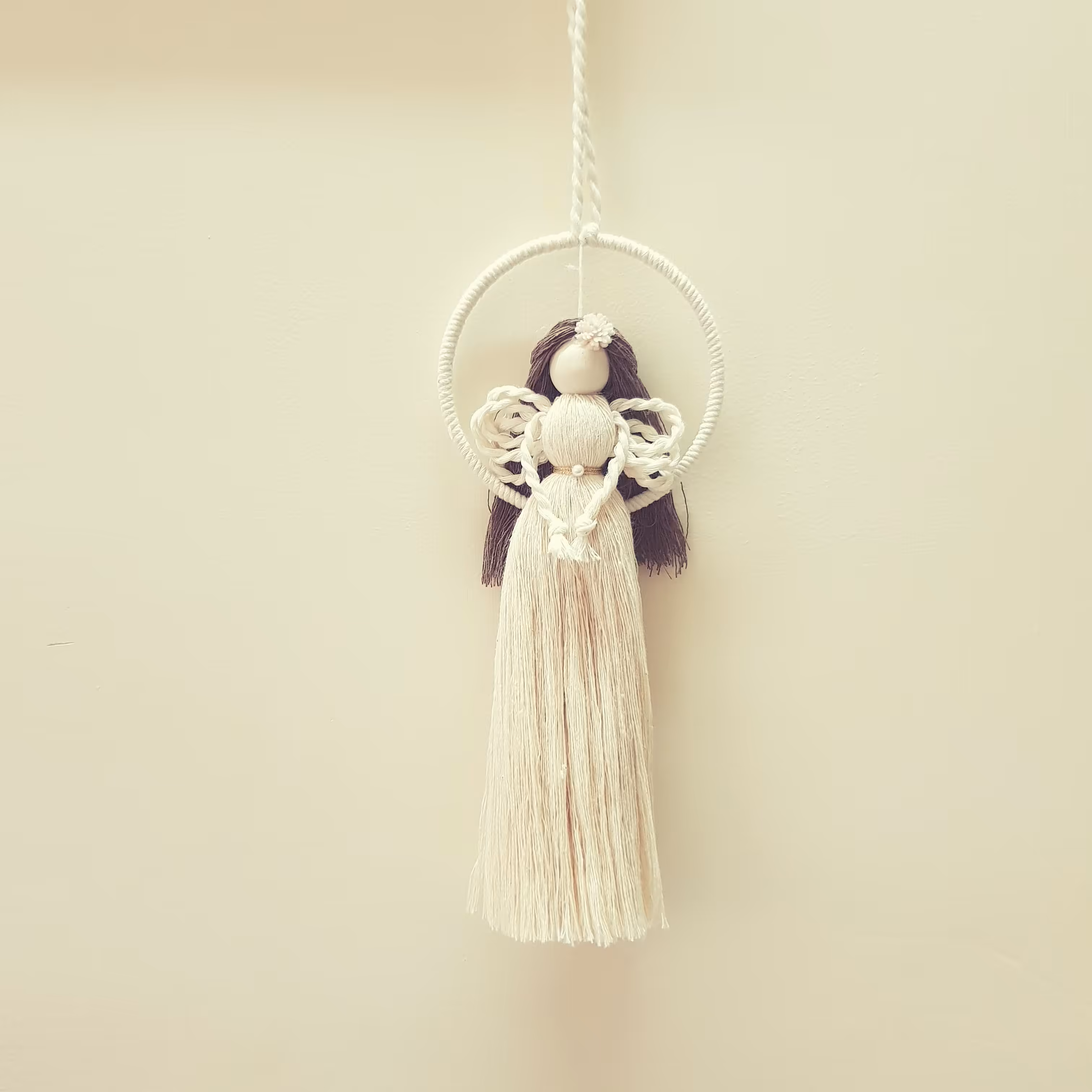 فرشته مکرومه بافی در مدل های متفاوت با قیمت مناسب برای گیفت یا هدیه به دوستان