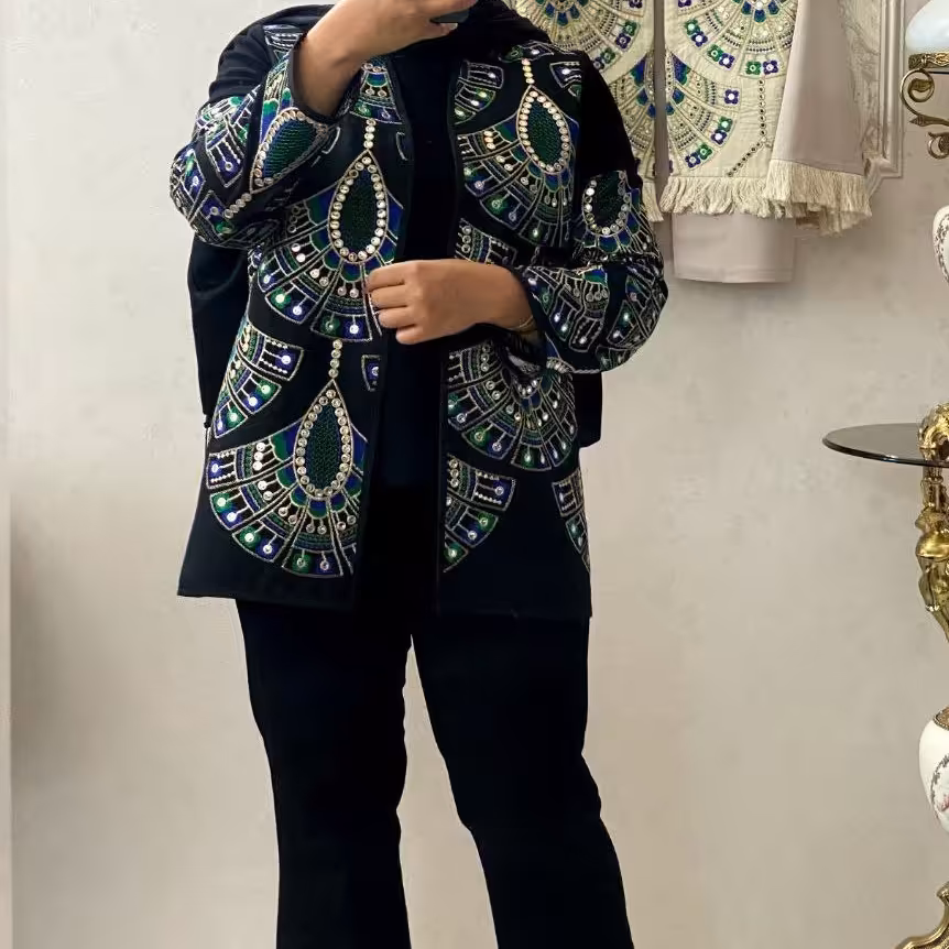 مانتو مدل طاووس سراسر سوزندوزی