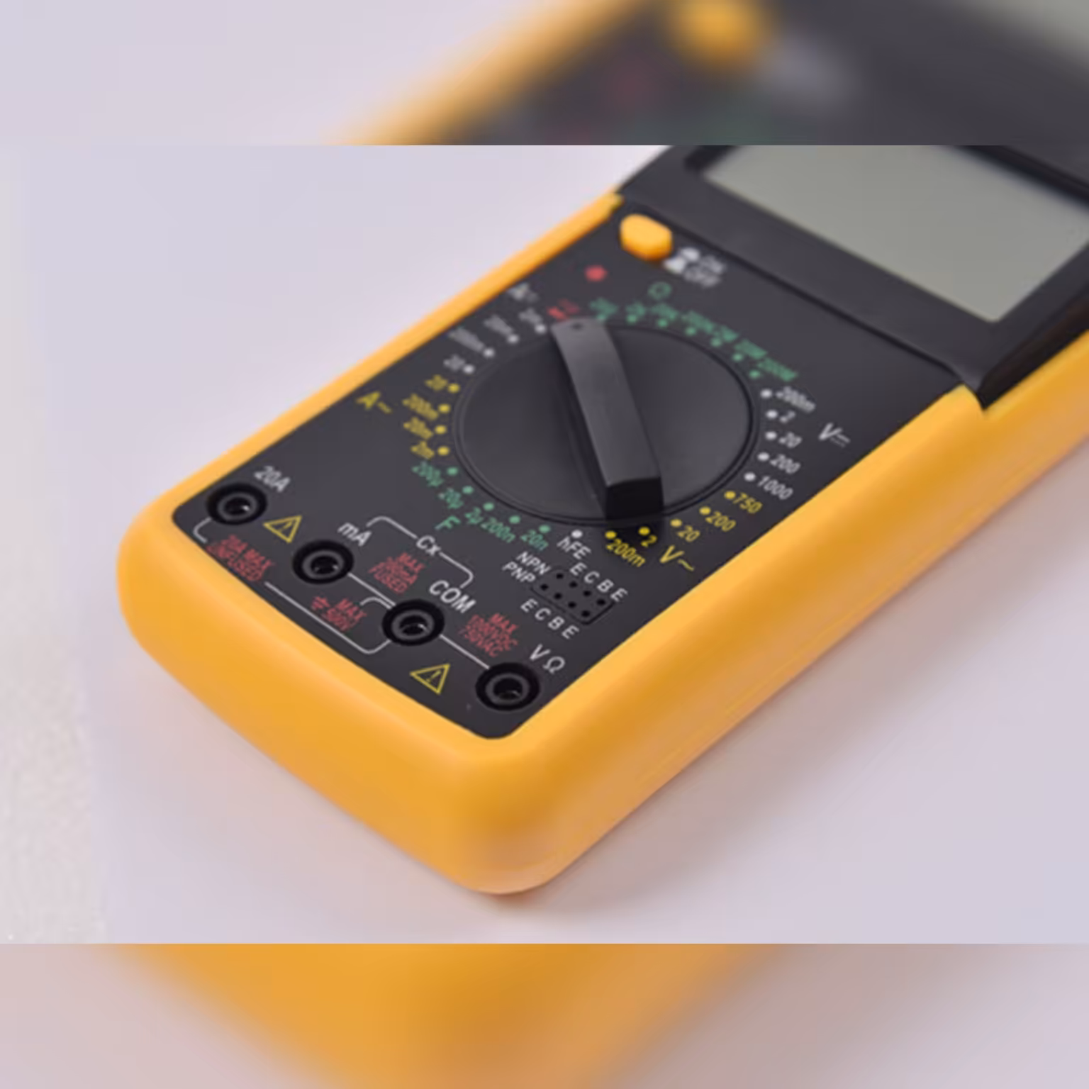 مولتی متر دیجیتالی DT-9205A (اورجینال)