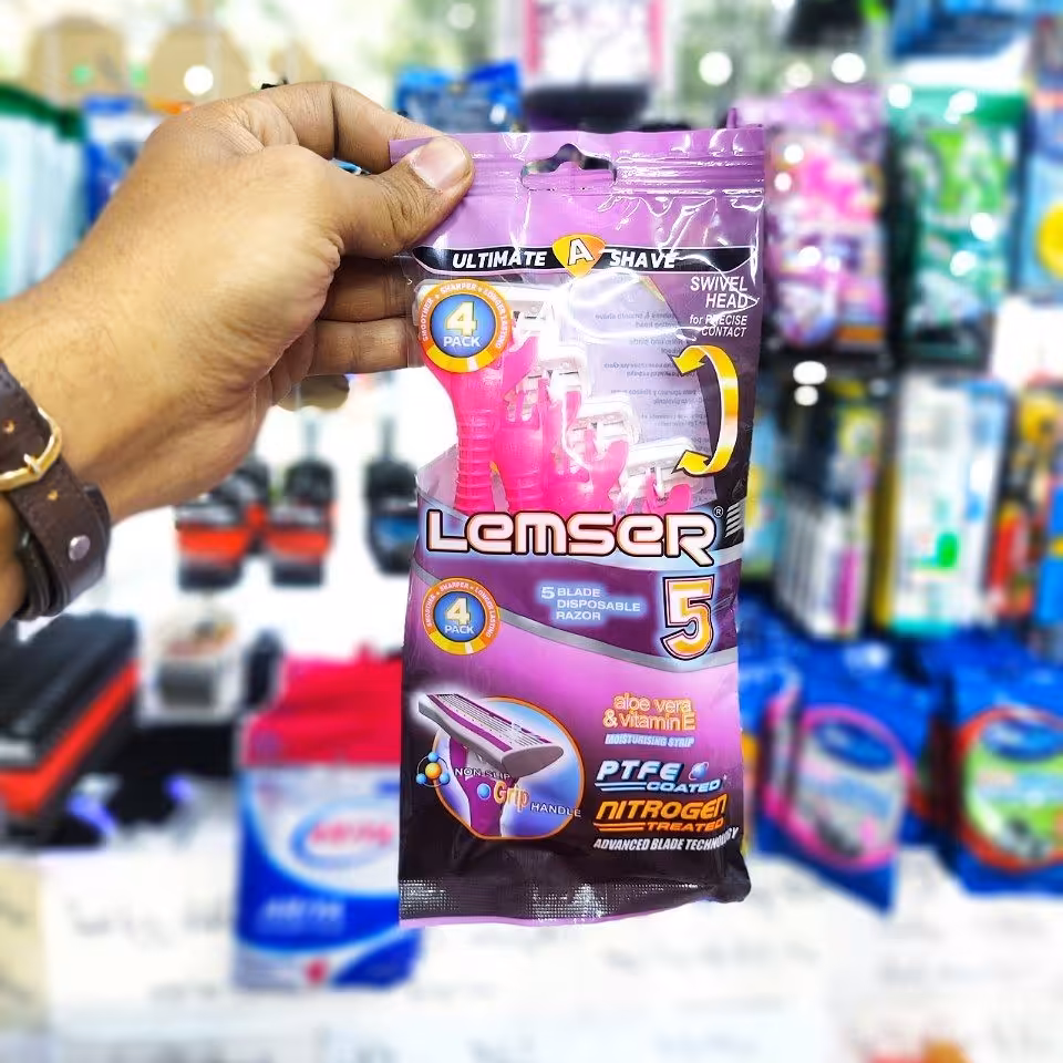 ژیلت 5 لبه لمسر صورتی و سبز بسته 4 عددی