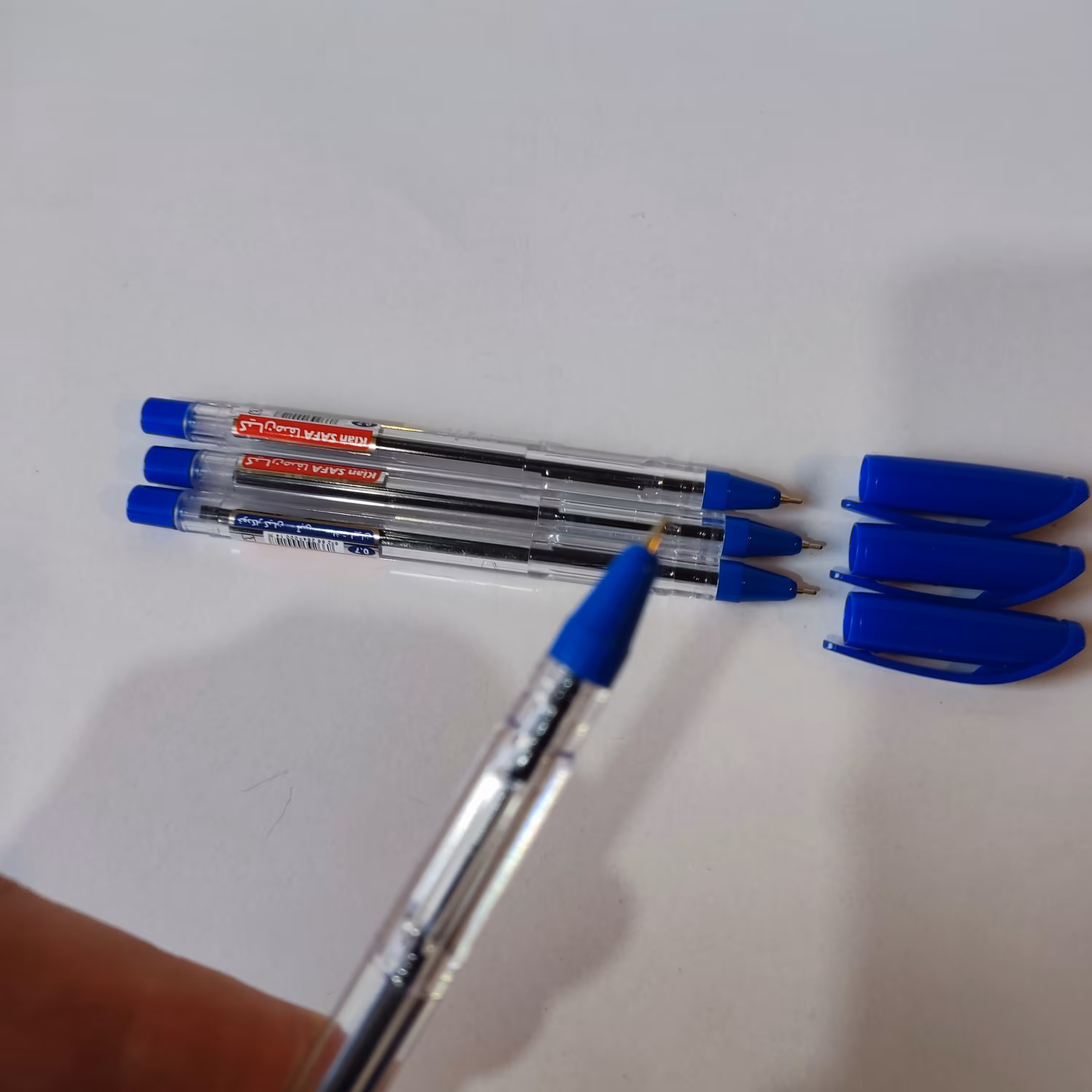 خودکار کیان آبی با ضخامت نوک 0.5 در بسته های 5 عددی