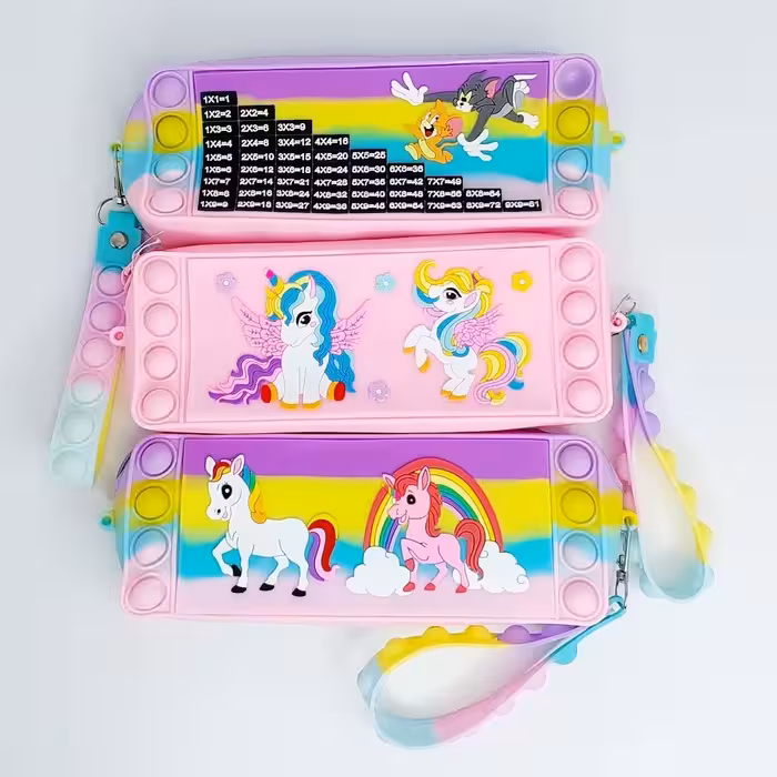 جامدادی مدل پاپیت  طرح یونیکورن  و جدول ضرب دار  