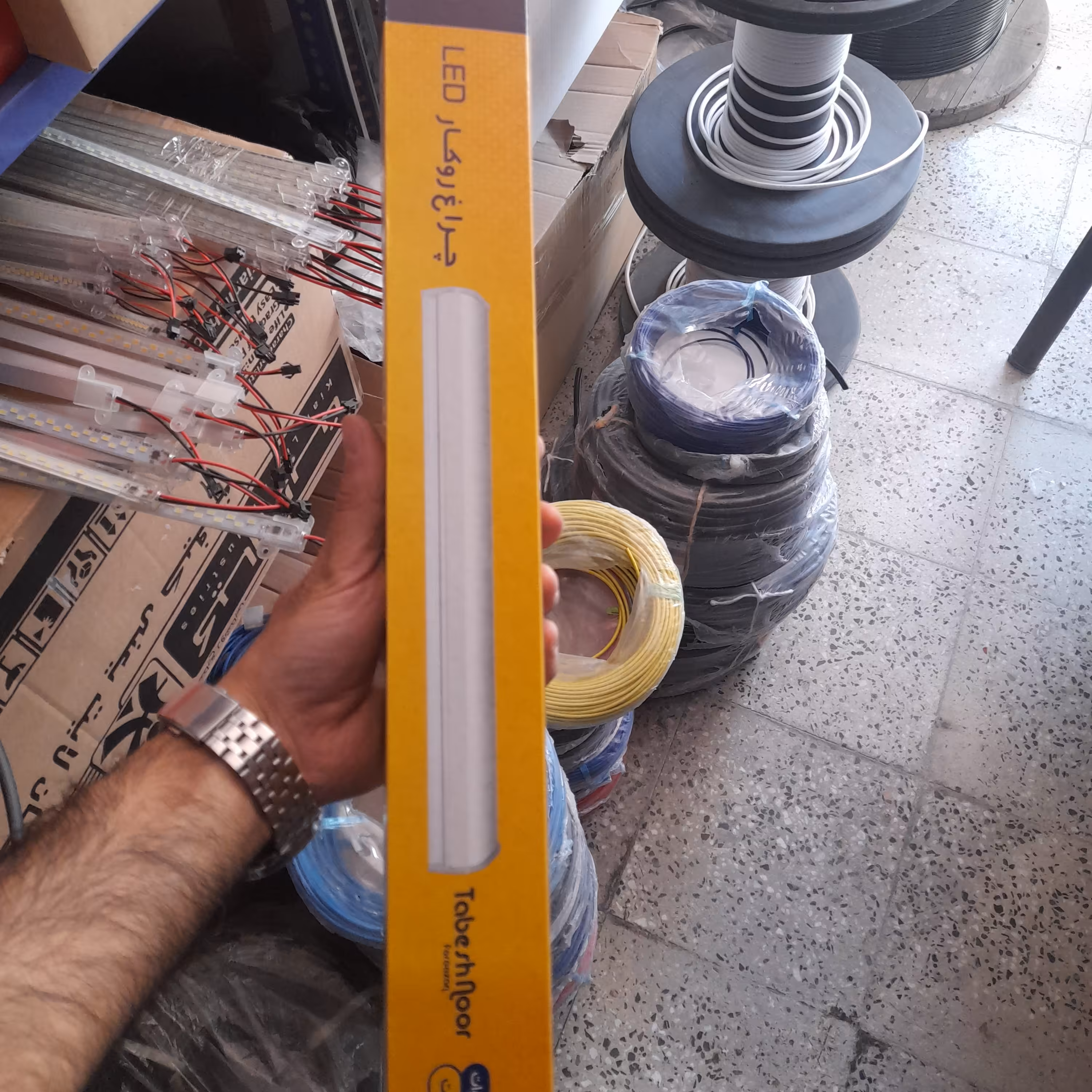 براکت (مهتابی) 70 وات ال ای دی تابش نور