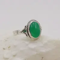 انگشتر نقره زنانه عقیق سبز طبیعی اصل