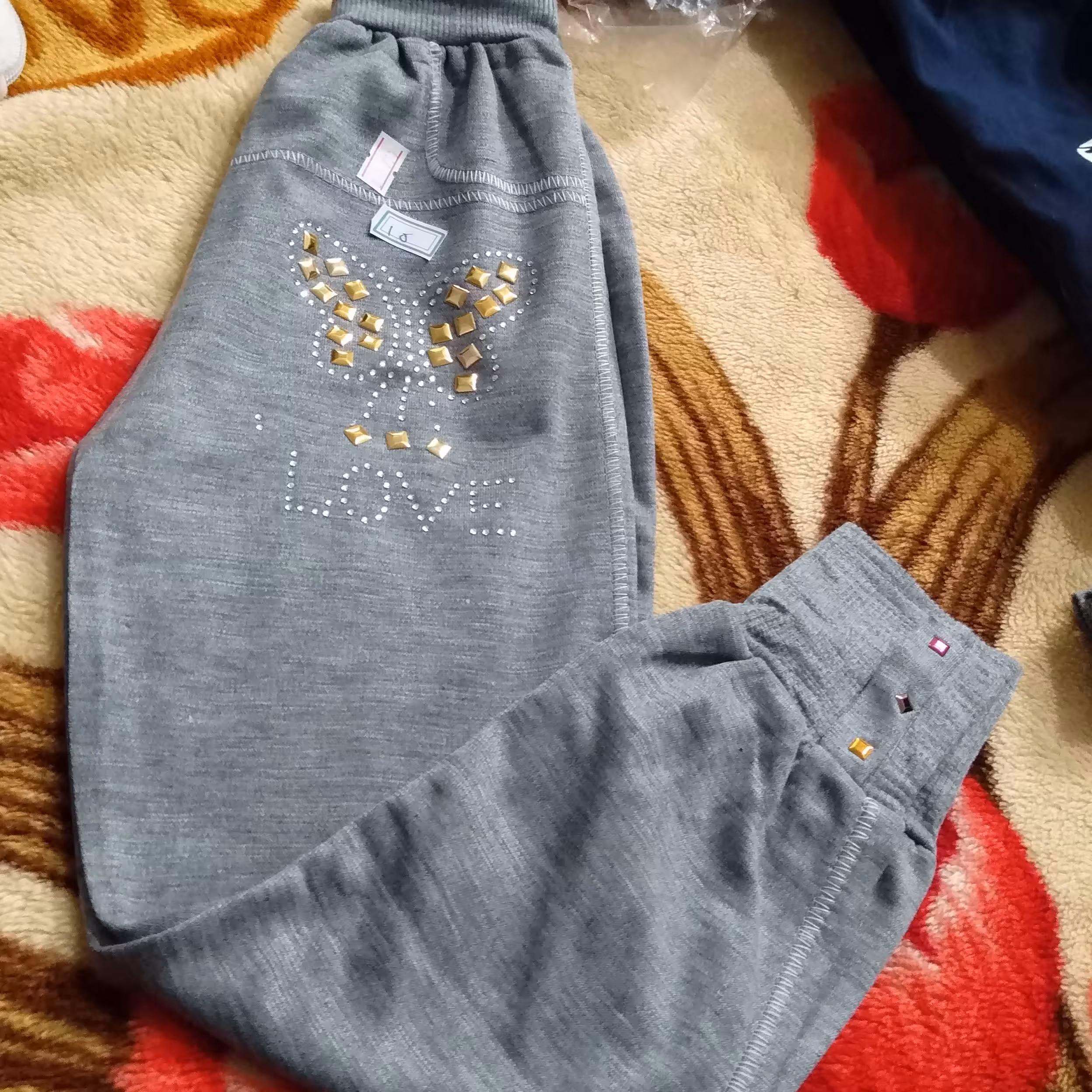 شلوار نگین دار
