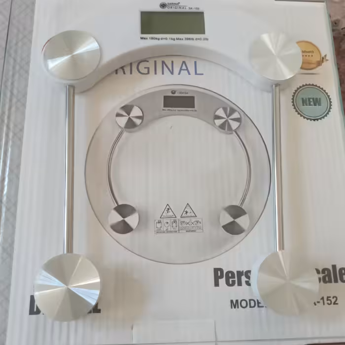 ترازو وزن کشی دیجیتال سارینا  محکم و بادوام درجه  یک  ،همراه با برگه راهنما به زبان فارسی .