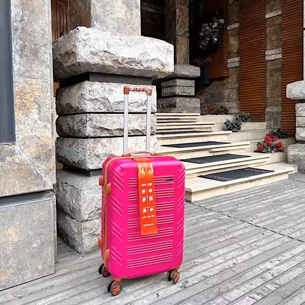 چمدان سایز متوسط 24 اینچ سرخابی