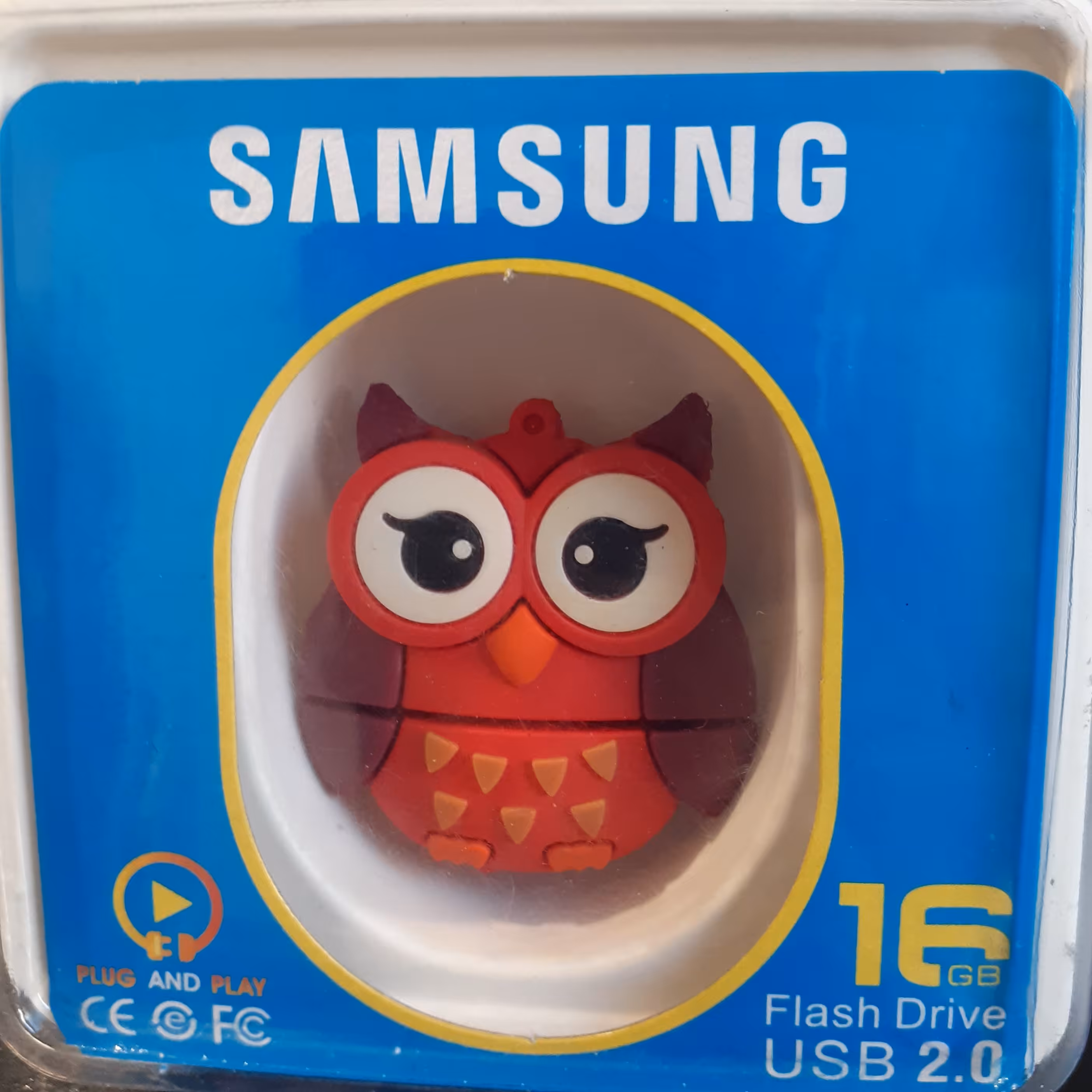 فلش عروسکی 16 گیگ سامسونگ
Flash Drive 16 GB
USB 2.0
طرح جغد، روباه