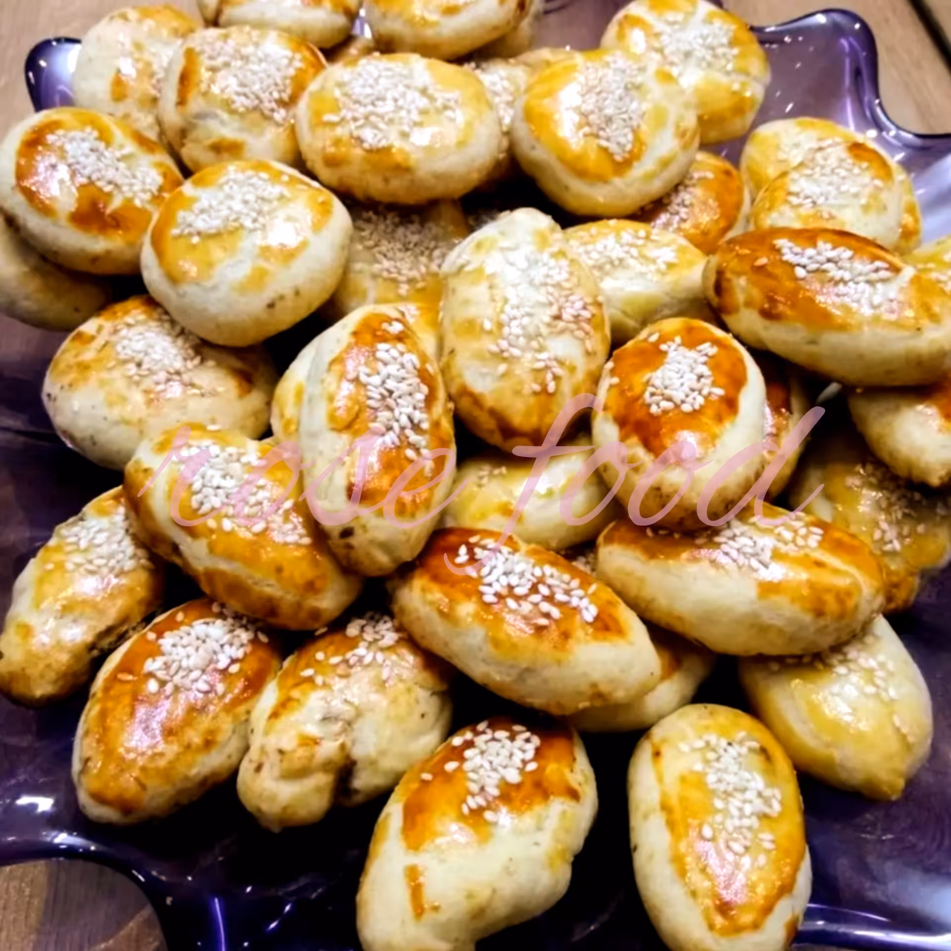 شیرینی خرمایی