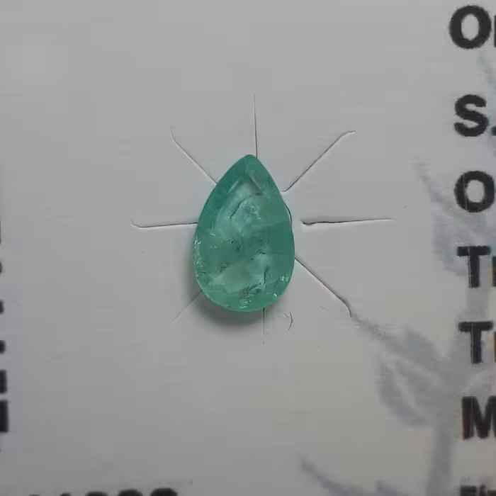 زمرد کلمبیا شناسنامه دار