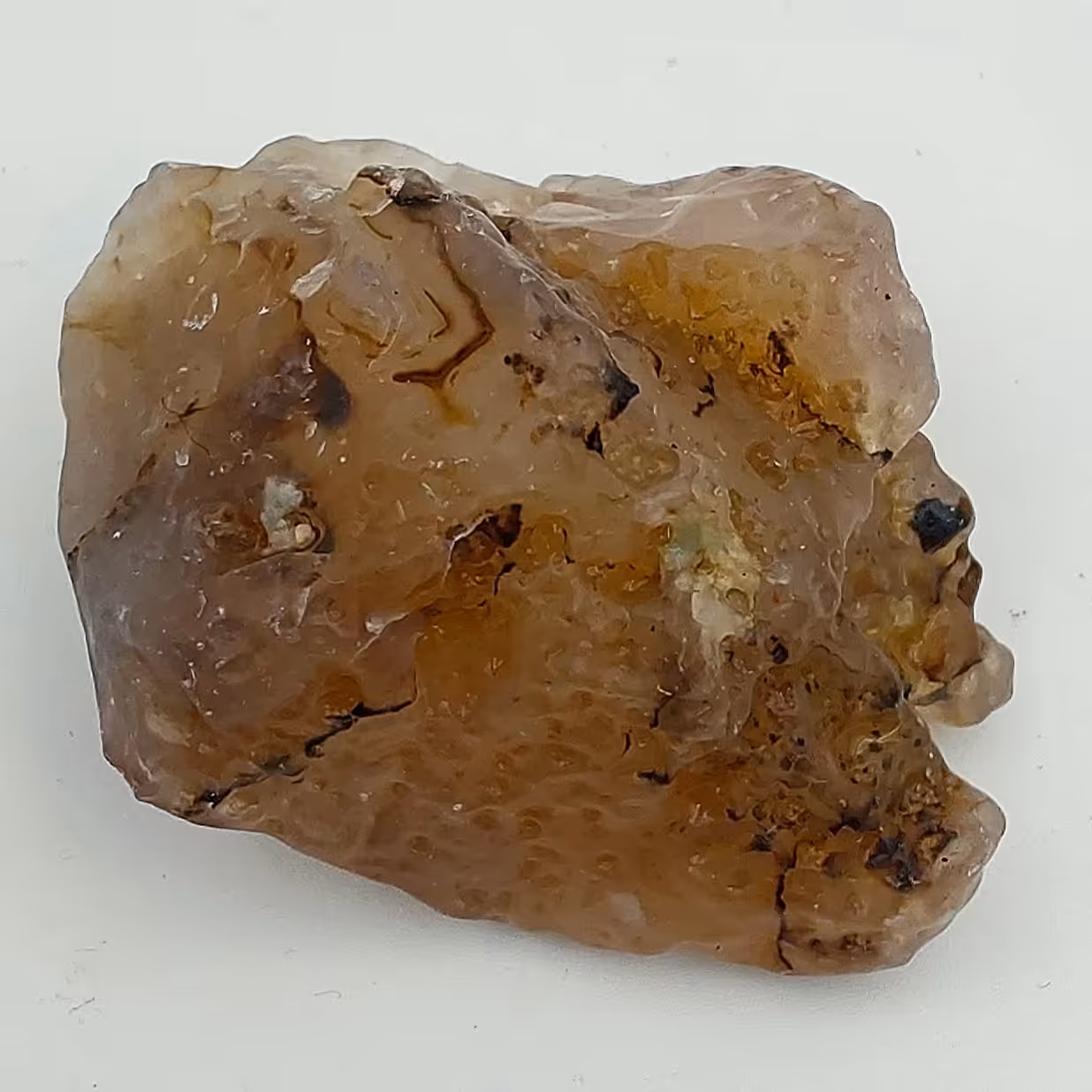 سنگ قیمتی و زینتی کوارتز  نچرال. وزن 42 گرم. کد a 28