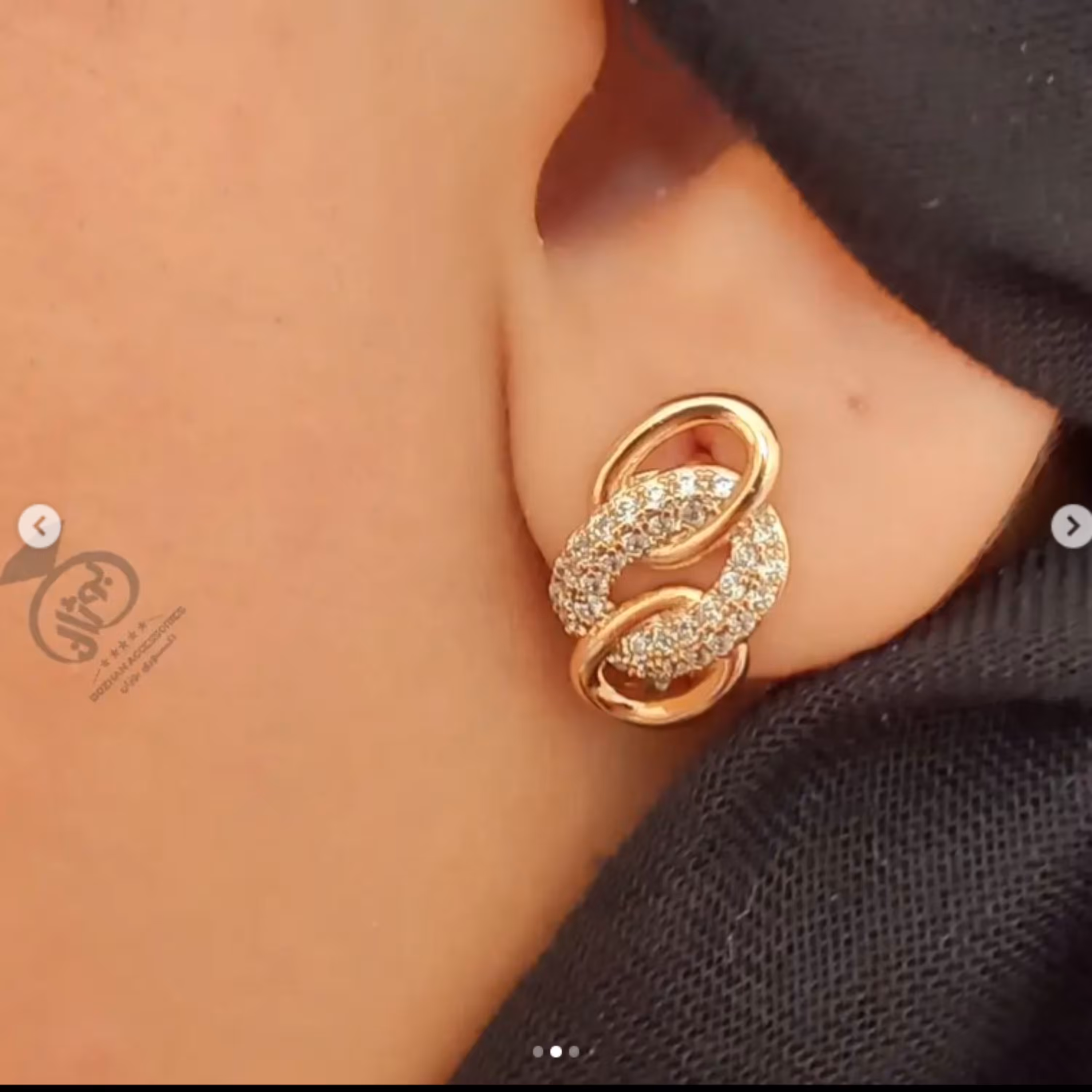 گوشواره طرح طلا و رنگ ثابت برند ژوپینگ مدل کارتیر نگین دار