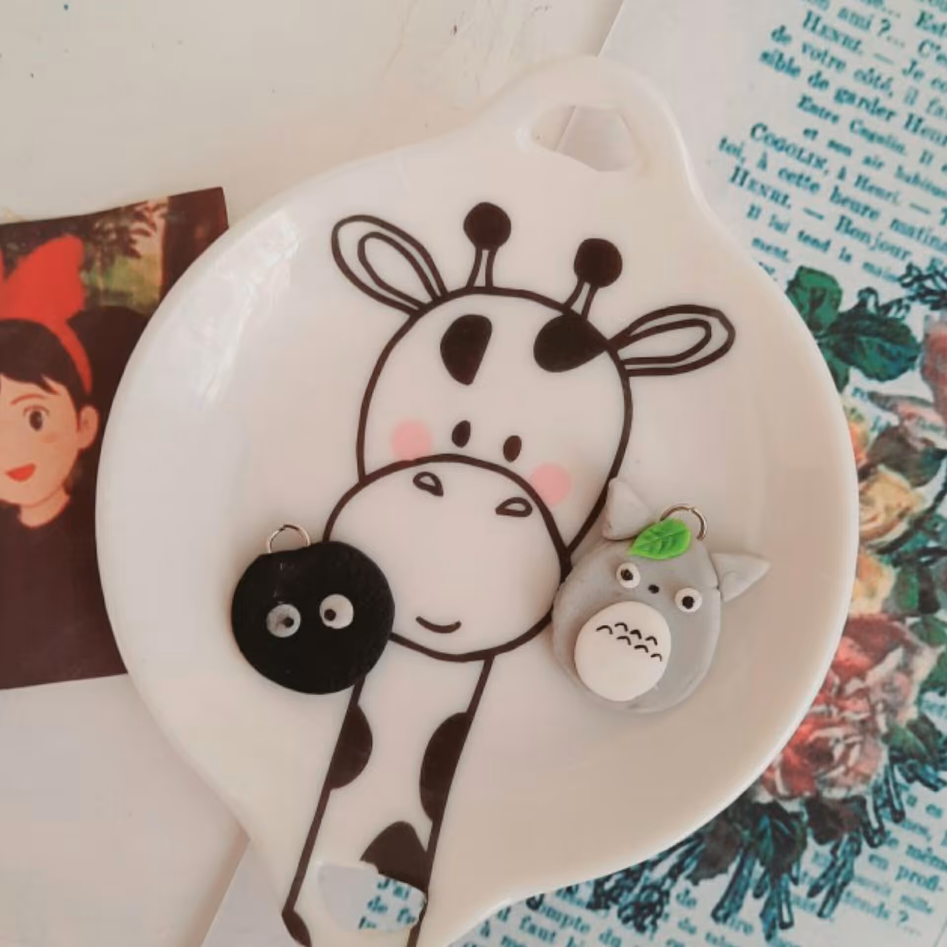 دم کلیدی طرح انیمه توتورو بسته دو عددی