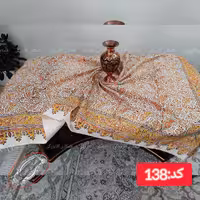 کد 138   رومیزی و جلو مبلی و سفره 6نفره قلمکار درجه یک طرح گل و بته سلسله ای سایزیک دریک و نیم 267000 تومان  