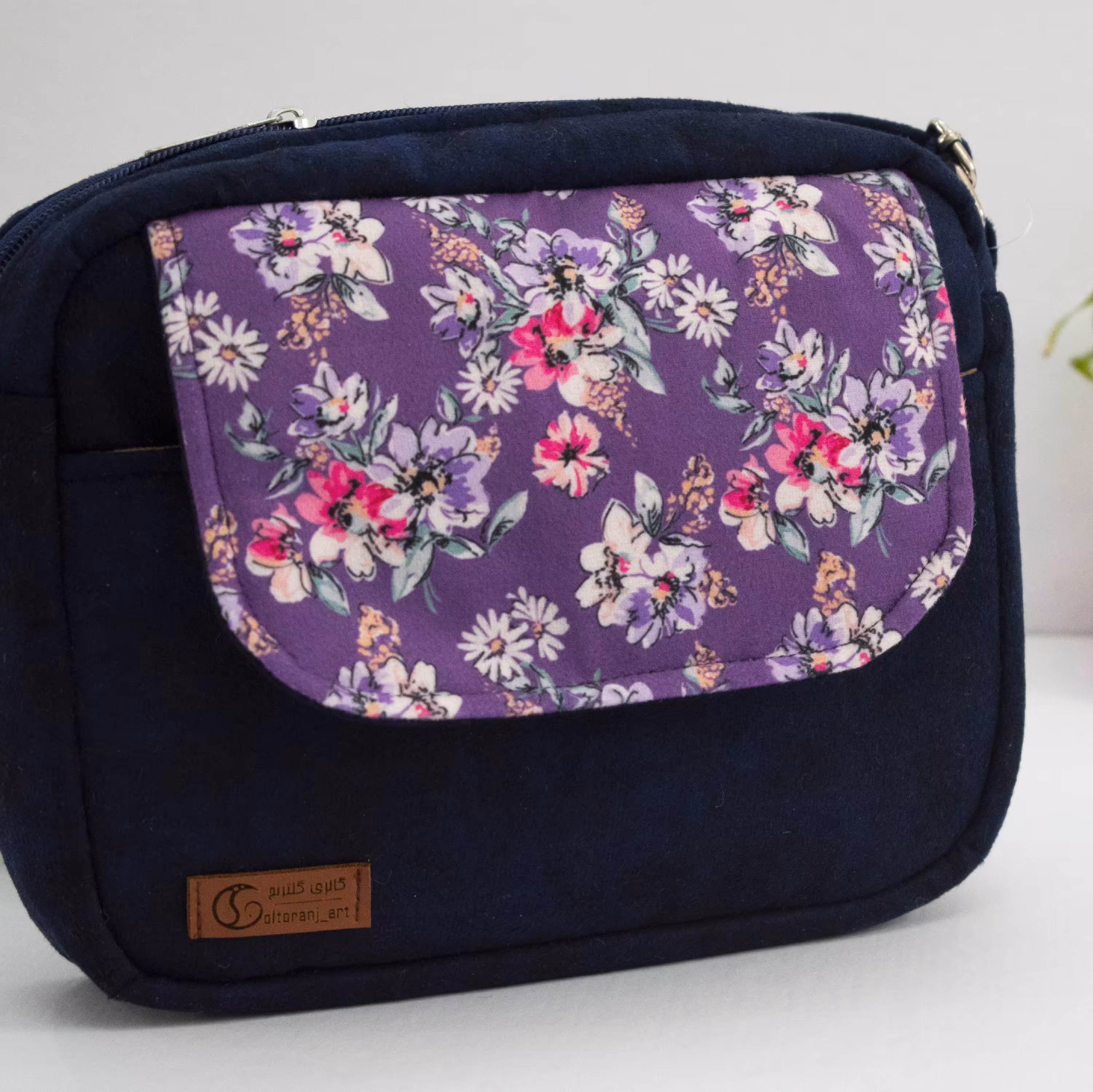 کیف بنفش بادمجونی گلدار دخترانه مخمل