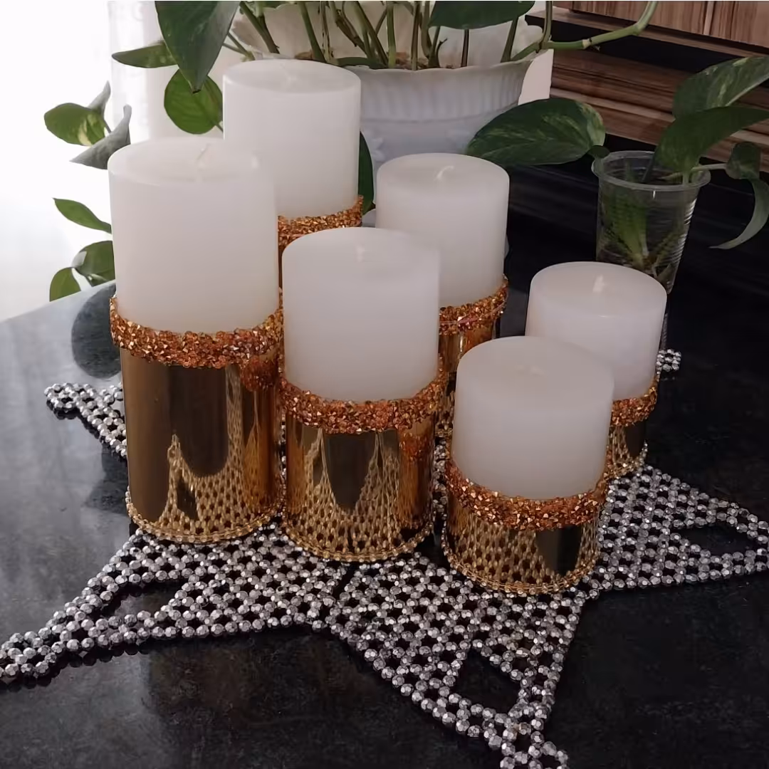 ست سه تیکه قطر 6
شمع دکوری  نگین دار
در دو رنگ طلایی و نقره ای