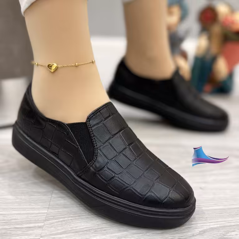 کفش کلاسیک
کد 591
قالب استاندارد
جنس چرم
مدل جدید
پاخور شیک
Size37ta40