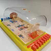 مینی بسکتبال دستی(مشابه بازی فوتبال دستی) بازی فکری سرعت عمل