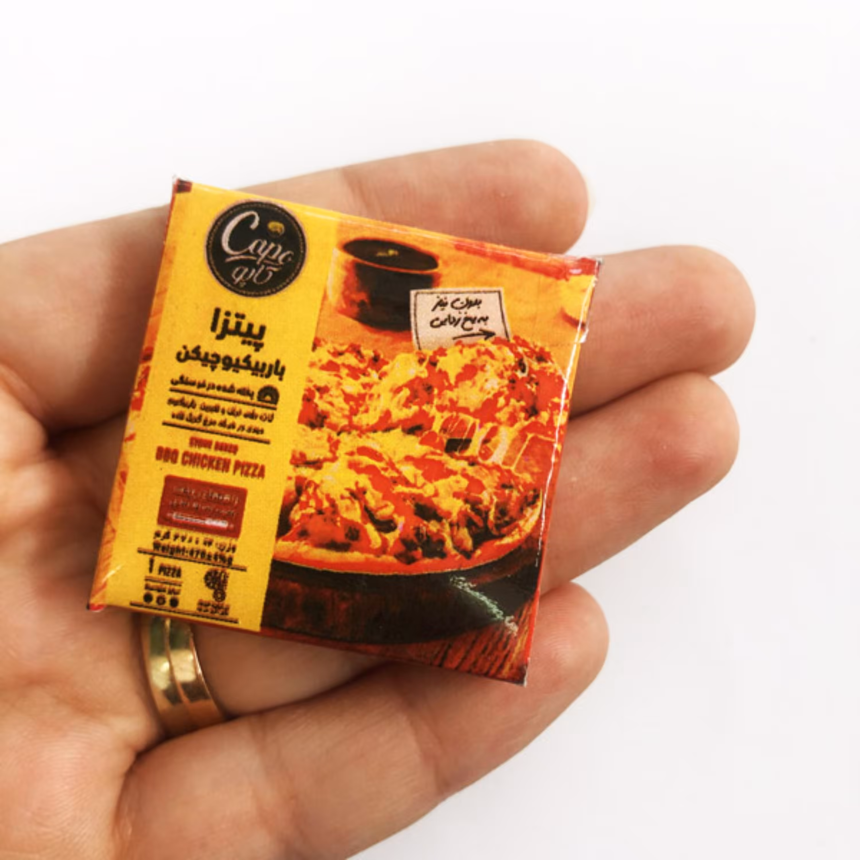 مگنت مینیاتوری جعبه پیتزا چیکن