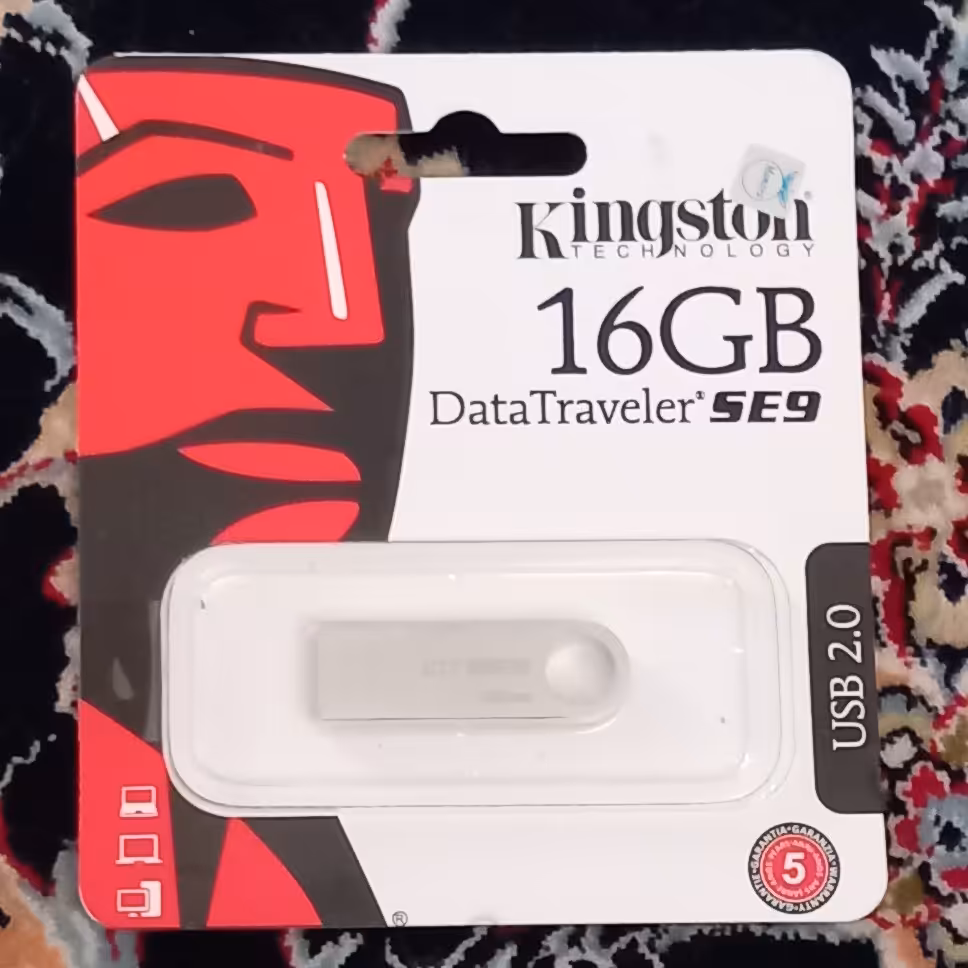 فلش مموری 16 گیگ کینگ استون