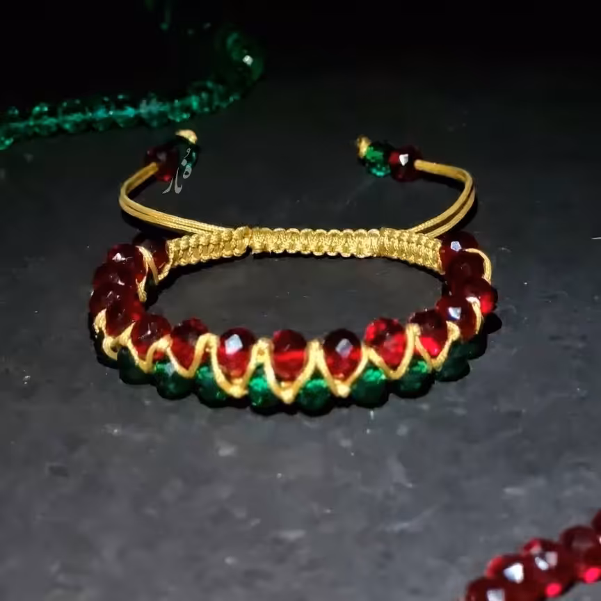 دستبند نخی کریستال و گره