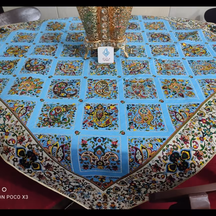 رومیزی خشتی آبی فیروزه ای